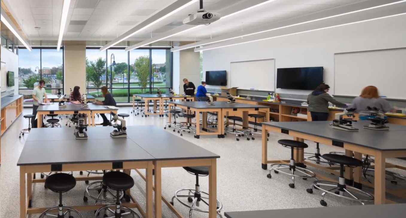 Kent State University Lab Tables